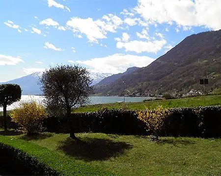 Διαμέρισμα Tia Gera Lario
